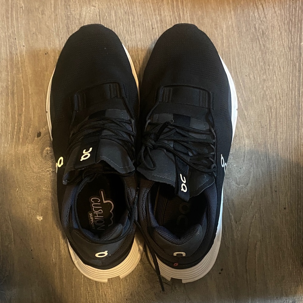On Running Men's Black and White Sneakers